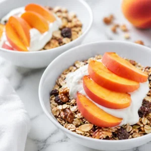 Healthy high-protein snacks to boost energy before workout and enhance performance.